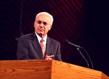 Falleció John MacArthur, pastor de Grace Community Church