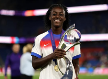 Michelle Agyemang, mejor jugadora joven de la Eurocopa femenina “por la gracia de Dios”
