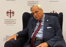 “Los medios no son neutrales, pero los cristianos no pueden ignorar la conversación cultural”