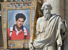El Papa canoniza a Carlo Acutis: “¿Dónde está el evangelio en todo esto?”