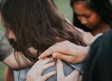 ¿Qué creen las personas ‘sin afiliación religiosa’ sobre Dios y la espiritualidad?