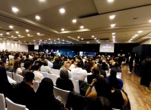 Las iglesias de Granada “unidas” en comunión y adoración