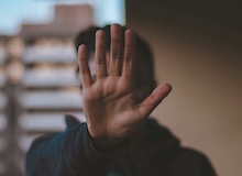 A.L.T.O.: Abre los ojos. Libera la mente. Toma decisiones. Obedece a Cristo.