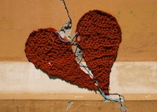 I.N.F.I.E.L.: Ignorar Nuestras Fisuras Internas Es la antesala del Luto relacional