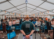 Digital, diversa, centrada en el bienestar y espiritualmente abierta: un retrato de la Generación Z para alcanzarlos con el evangelio