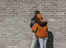 Más allá de la silla vacía: Acompañando el duelo en Navidad