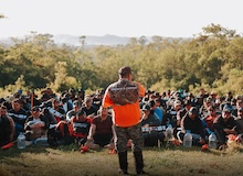 Legendarios planifica su primer encuentro en España