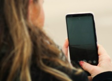 El Reino Unido prohíbe las redes sociales a menores de 16 años: “El momento para invertir en nuestros jóvenes es ahora”