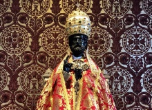 El papado no es iglesia cristiana
