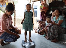 El mundo no se está quedando sin alimentos, entonces, ¿por qué cada vez más niños y niñas pasan hambre?