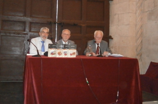 Emilio Monjo, Antonio Gutiérrez Escudero y Francisco Ruiz de Pablos, presentando el libro en Sevilla.,inquisicion Schäfer
