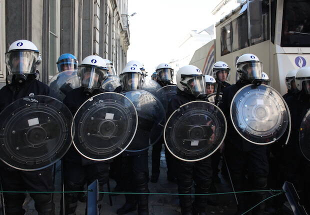 bruselas antidisturbios