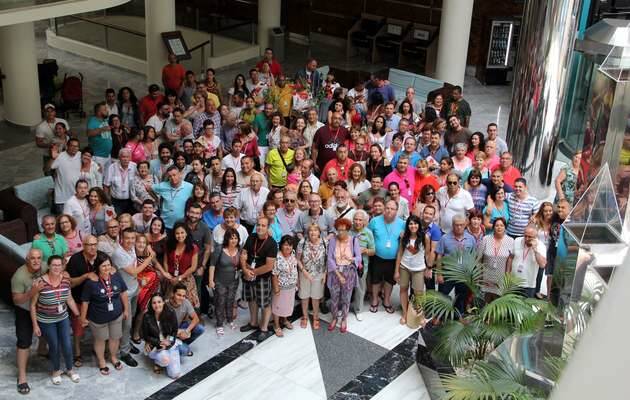 Foto de grupo del retiro de matrimonios,Cara a cara, matrimonios evangélicos