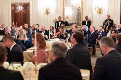 Trump celebra una cena en la Casa Blanca con los líderes del ...