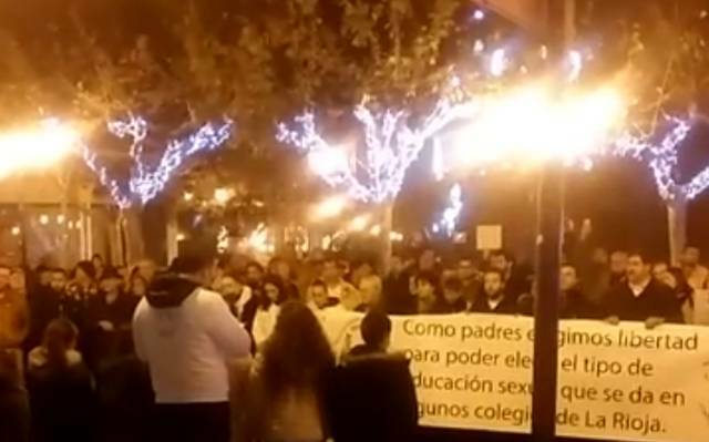 Imagen de la manifestación / Facebook,ConMisHijosNoTeMetas