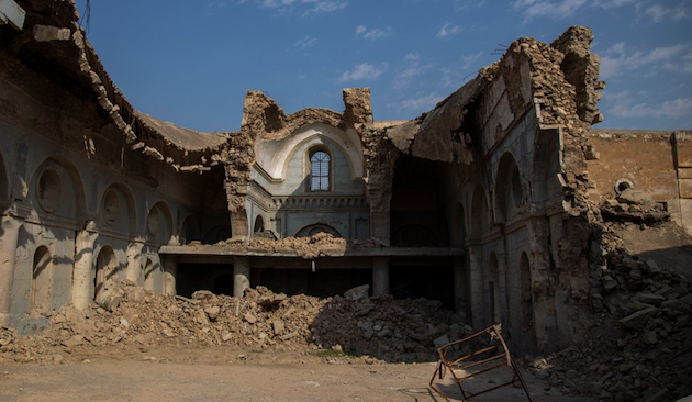 La iglesia de Al Tahera, de 800 años de antigüedad, será uno de los edificios que se reconstruirán. / Twitter @UNESCOIraq, Moamin Al-Obeidi,
