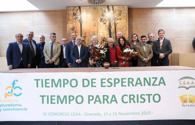 La Junta del CEAA con González Balderas en el centro,CEAA, Rafael González Balderas