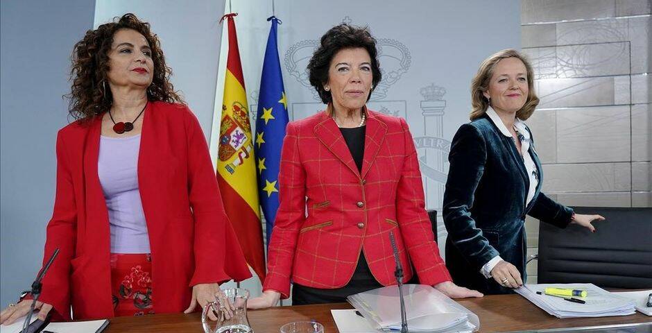 Rueda de prensa tras el Consejo de Ministros: Isabel Celáa, Mª Jesús Montero y Nadia Calviño,Rueda de prensa tras el Consejo de Ministros: Isabel Celáa, Mª Jesús Montero y Nadia Calviño
