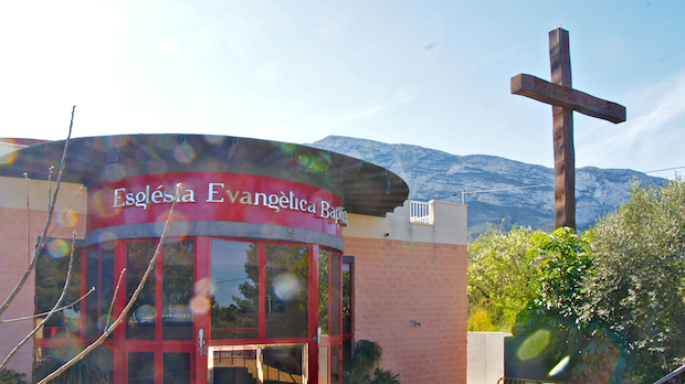 <p>
Centro Alfa y Omega, de la Iglesia de Dénia, con capacidad para 700 personas.</p>
,