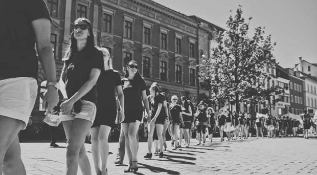 <p>
Marcha a favor de A21Campaign.</p>
,